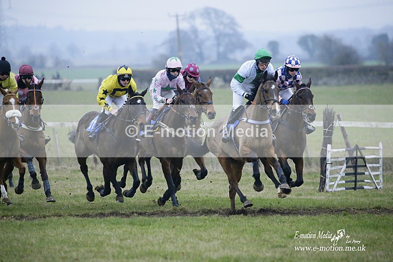 PtP 230122 758 - Cocklebarrow Races - Heythrop Hunt - 23/01/22