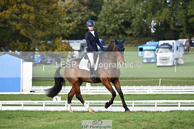 251024A-153236-14080 - E-398-Fenella.Redvers