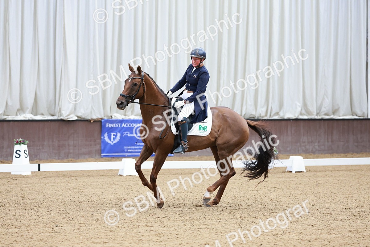 SBM_015596 - Class 5 - FEI INT II - 15.48-17.00