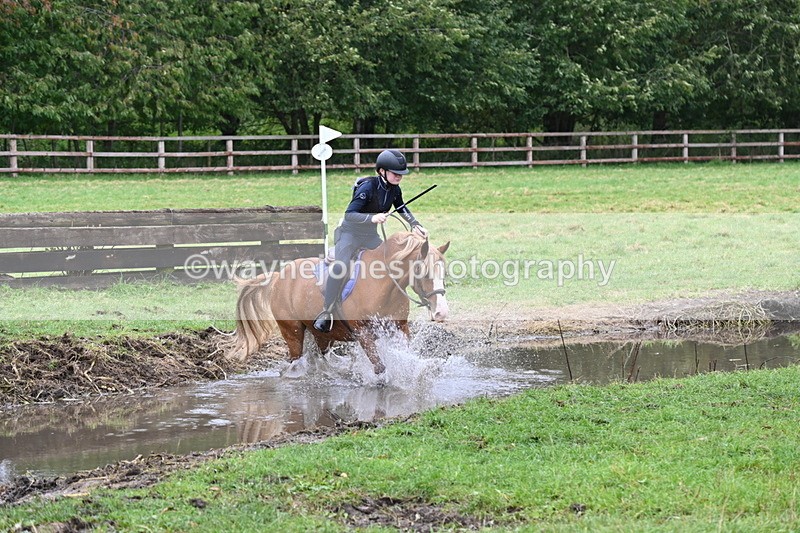 WJ6_5908 - Time at Photographer 12:31 to 12:40