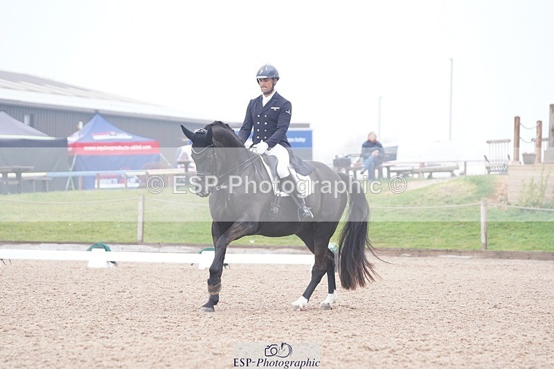 250404-092924-04048 - 022-Jezz.Palmer-Romanno.Weltino