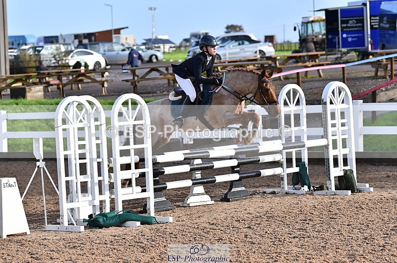 231028A-105556-00634 - Cls 2 British Novice & 80cm Open