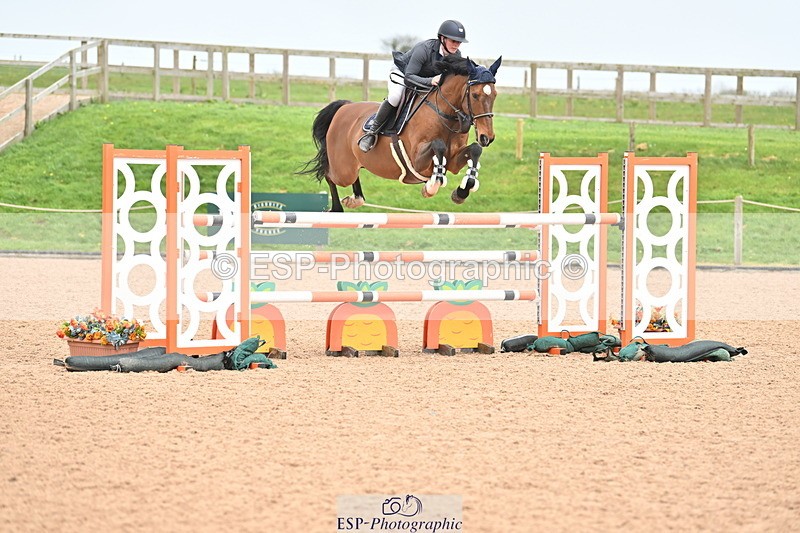 240405A-141627-01913 - Cls 5 National 1.30m Open