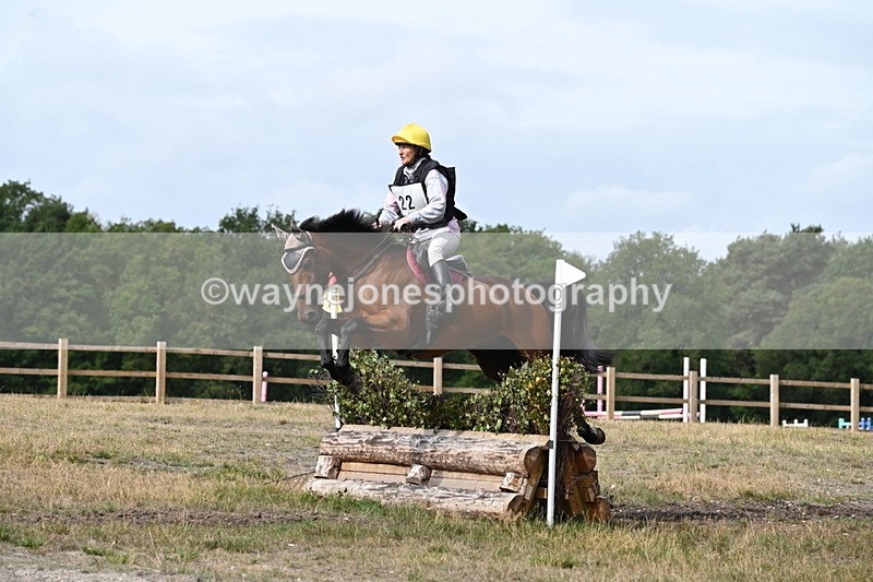 WJ6_0153 - XC Time 10:53 to 11:00