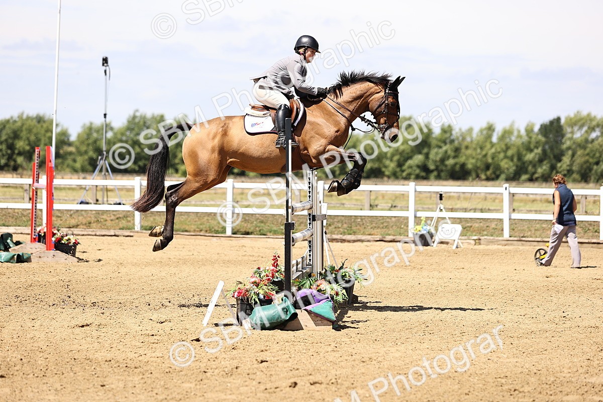 SBM_010058 - Class 9 - Senior Foxhunter - 1.20m Open