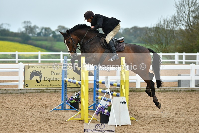 230504A-141545-01989 - Cls 5 1.05m Amateur Quali