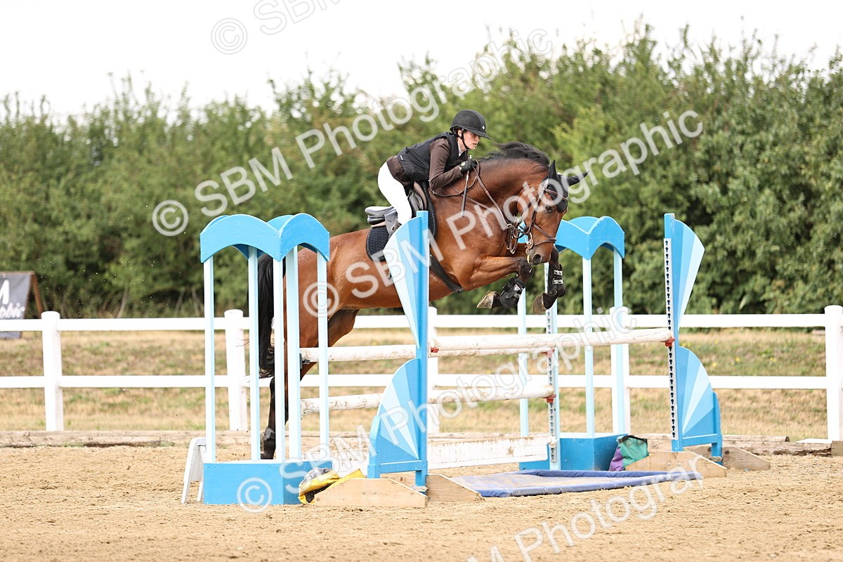 SBM_026971 - Class 13 - Senior Newcomers - 1.10m