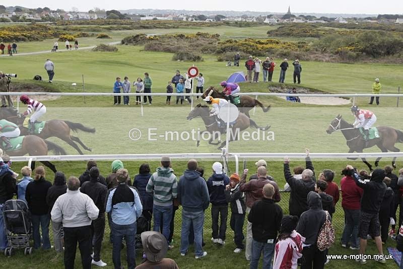 Race 1 6 - Gsy Race Finish Line 03/05/10