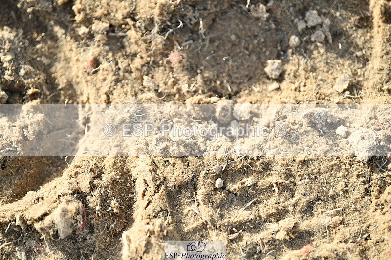 251004A-164144-02179 - Classes 10 & 11 80cm