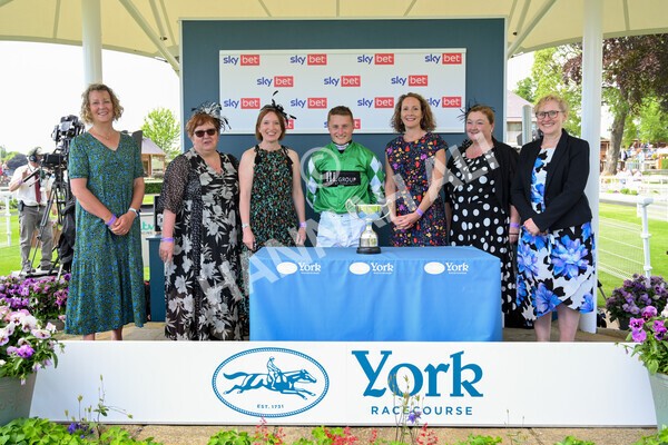 yr12062021r3-35 - Race 3 3.05pm Sky Bet Race to the Ebor Grand Cup