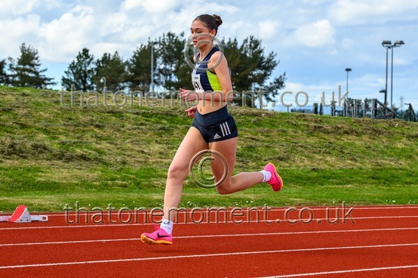 Natopener26-919462 - Track Female