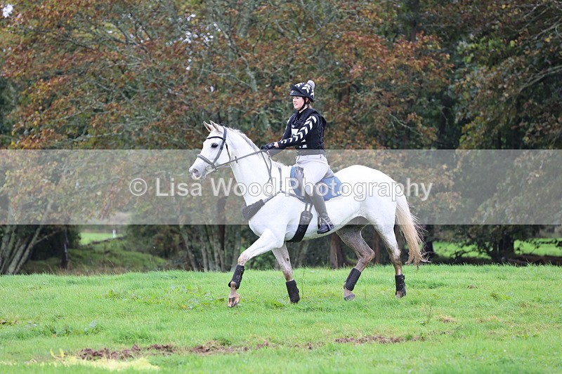 JPP_5207 - Class 2:  70cm: Zig Zag