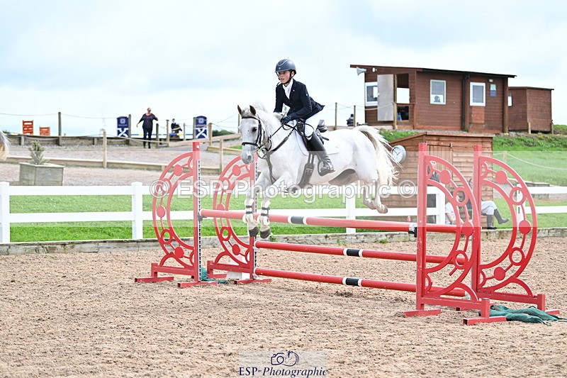 240908A-135524-04203 - Cls 20 A&B Pony Newc & 1.00m Opem