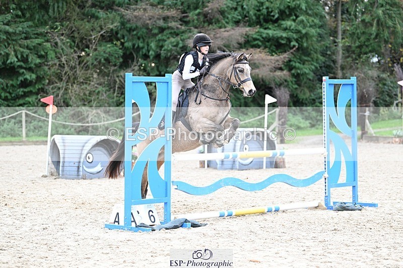 241117-140239-04388 - Cls 3 90-95cm 14.00 to 15.00