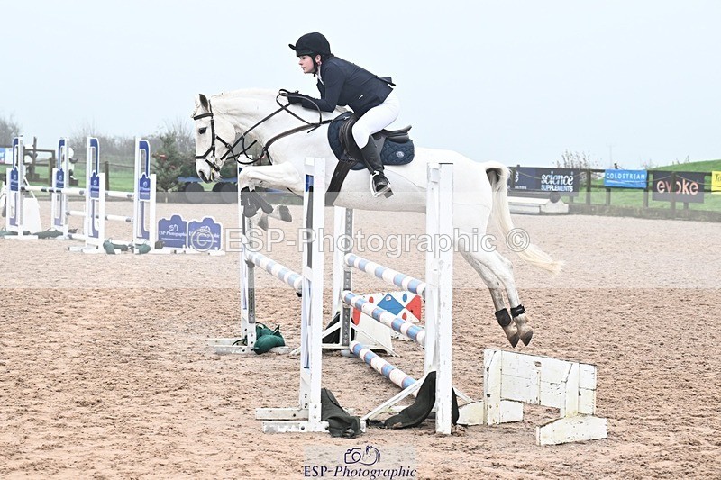 251115-122537-00703 - Cls 26+27 Club and Schools 90cm