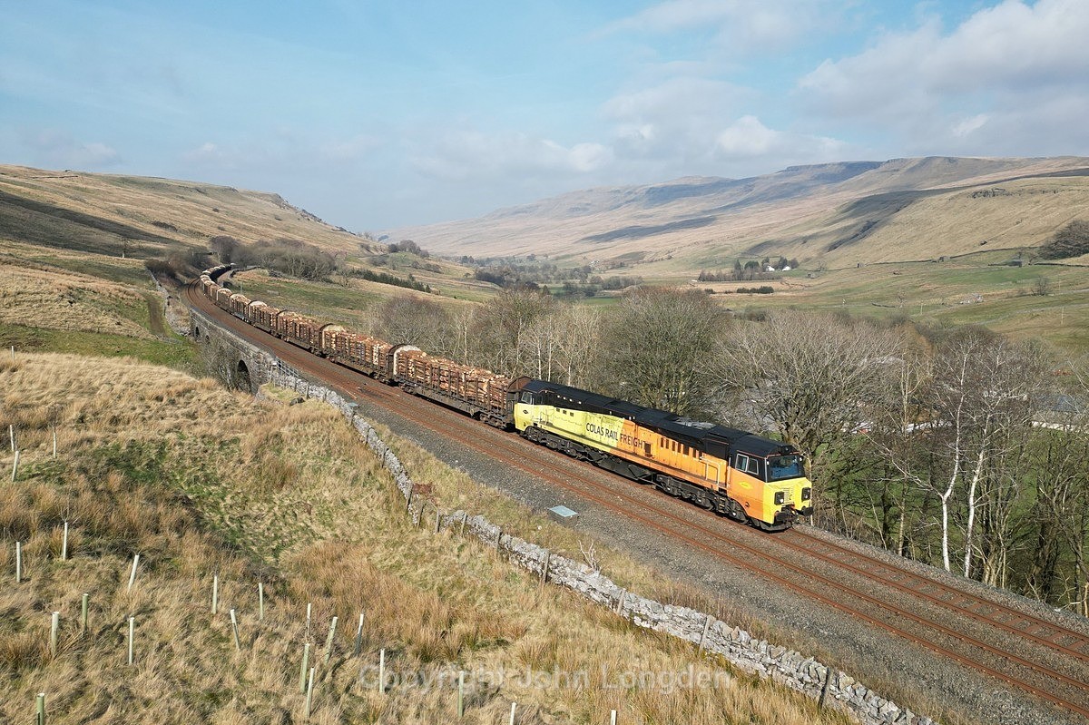 JL - 24.3.25 70815 6J37 Carlisle - Chirk, Ais Gill viaduct - Latest shots