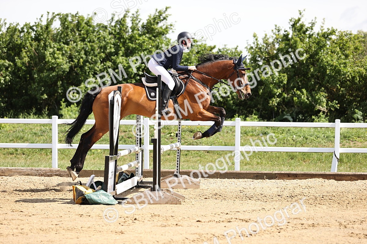 SBM_002094 - Class 9 - Senior British Novice - 90cm