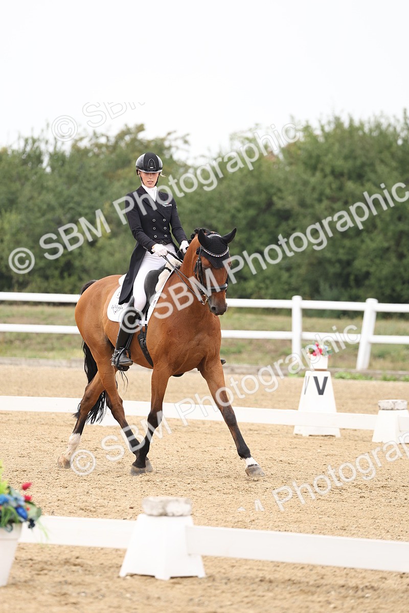 SBM_008041 - Class 10 - FEI INT I - 16.10-16.50