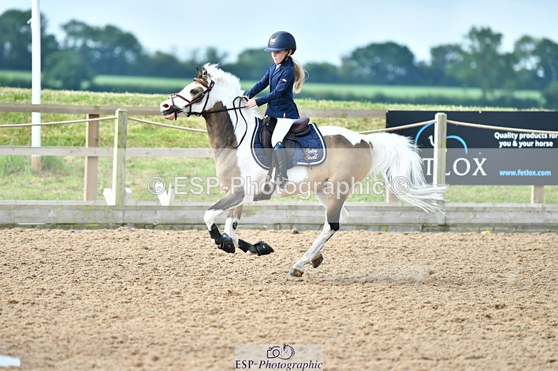 230624A-091802-00110 - Cls 36 Stepping Stones 128 & 138cm