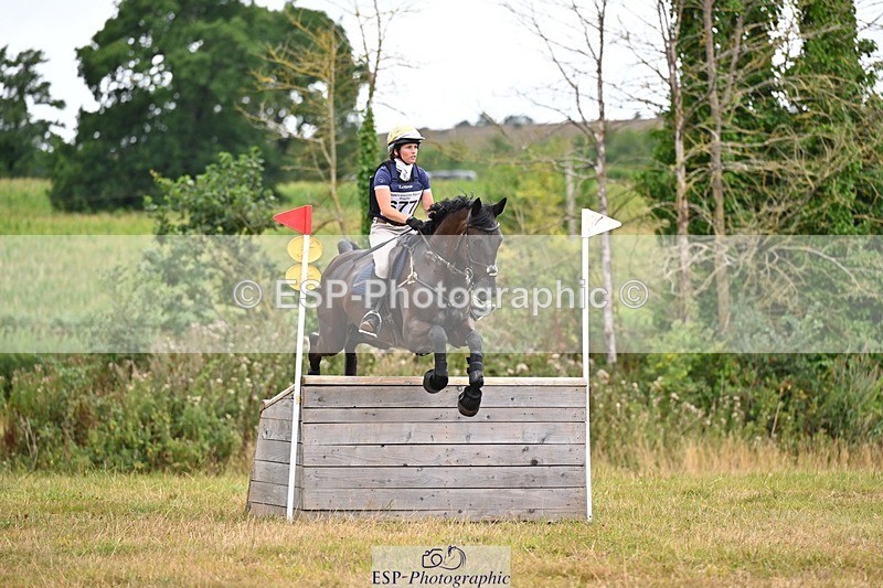 250803A-142614-15035 - O-677-Kate.Jupp-JUSTA.PLAYBOY