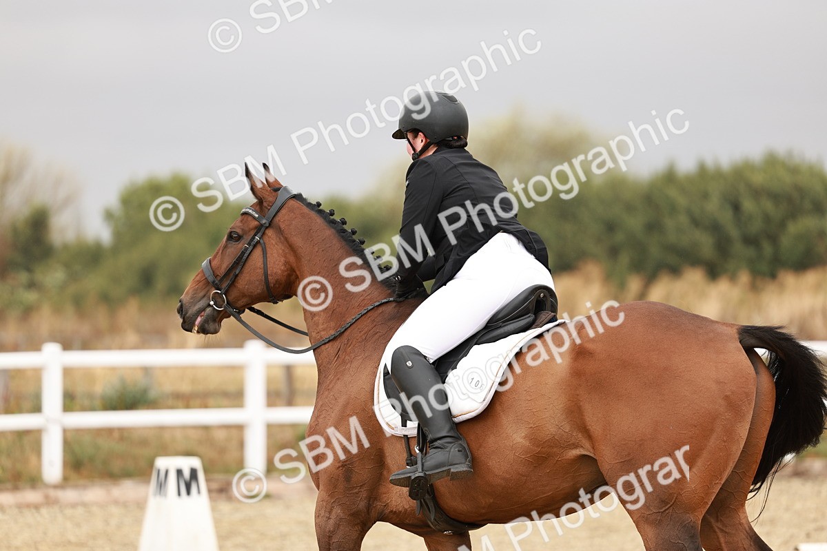 SBM_001872 - Class 8-11 - N2 E1 Warm Up - 12.27-12.59