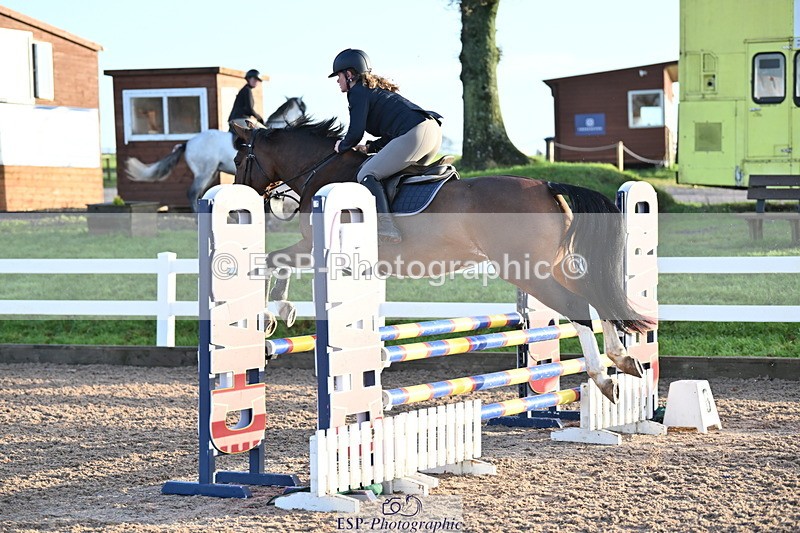 231208A-091950-00009 - Cls 2 British Novice & 90cm Open