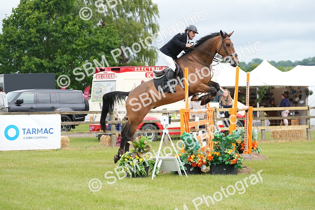 SBM_02080 - Class 200 - Martin Grant Homes Stakes 1.25m Open