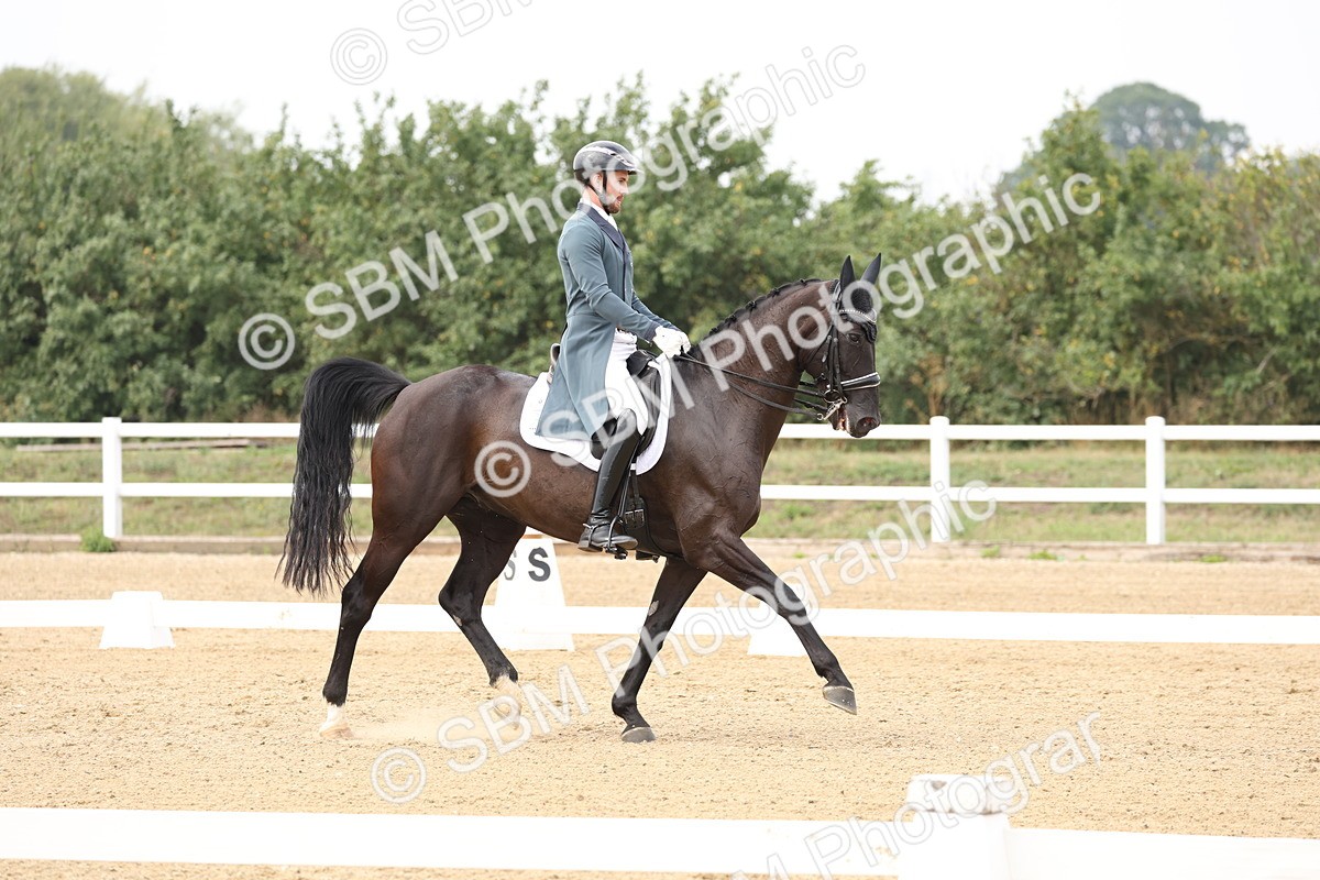 SBM_008314 - Class 10 - FEI INT I - 16.10-16.50