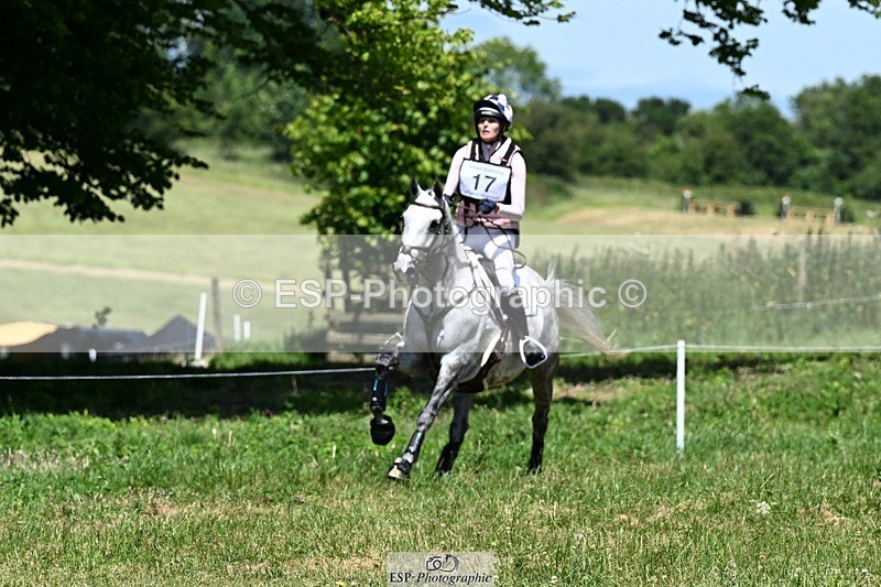 240629X-124403-2699 - 017-Jessica_Long-LADY_GREY