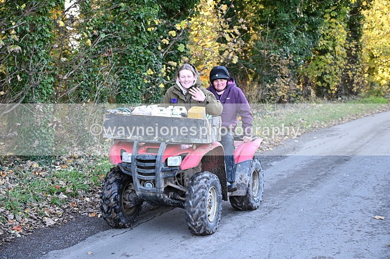 WJ6_9666 - Walk Home