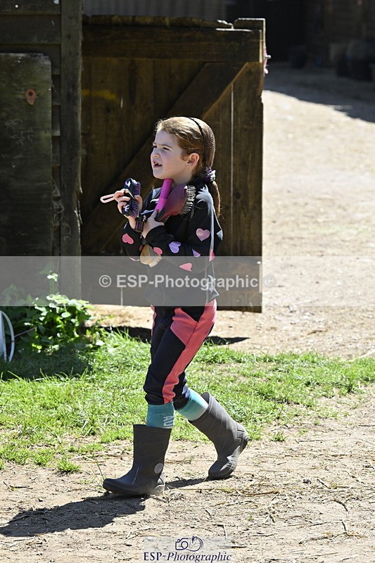 240728B-120305-00372 - Sunday Stable Shots and Fancy Dress