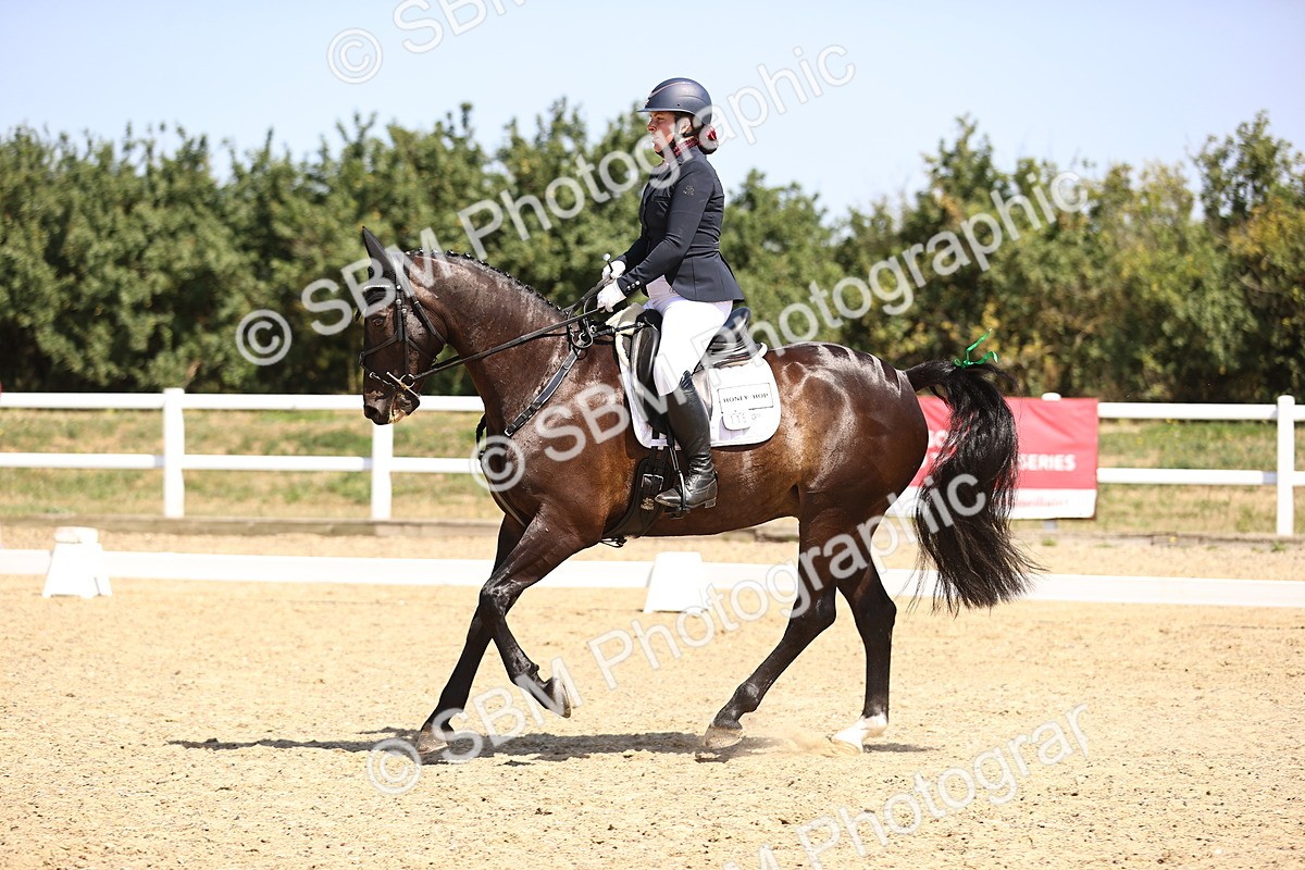 SBM_010474 - Novice 5 - 11.20-12.23