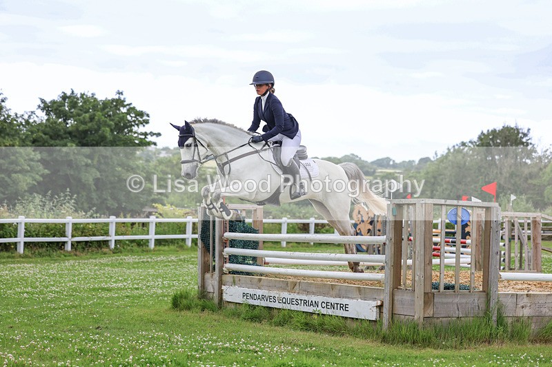 3E7A3807 - Class 6: Hawkins Motors Senior 1.00m Derby