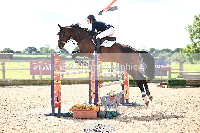 240913A-131740-04518 - Cls 15 Snr Foxhunter