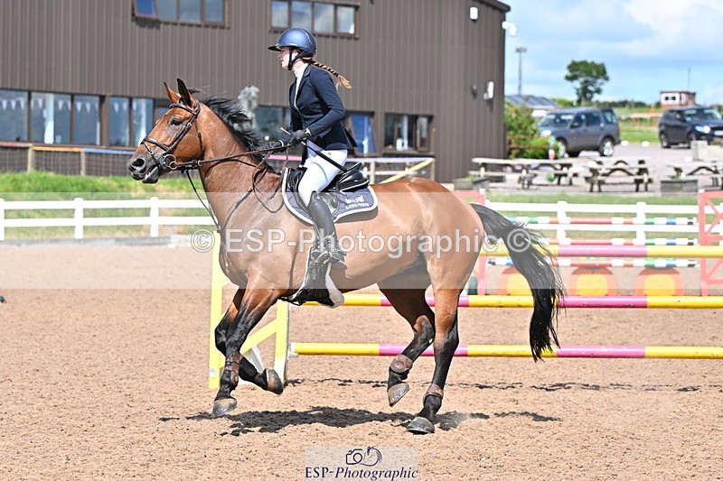240619A-153156-00849 - Cls 5 Snr Foxhunter and 1.20m Open