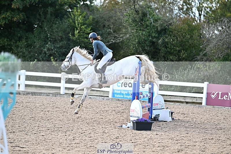 241005A-125752-03864 - SAT Cls 18 1.05m Amateur Jump Off and P