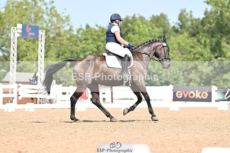 250816-115256-04106 - 109-Amber.Da.SilvaToners.Lady.Florentine