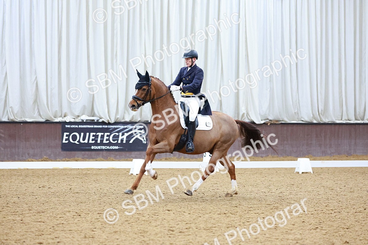 SBM_004357 - Class 17-19- FEI PSG-FEI INT