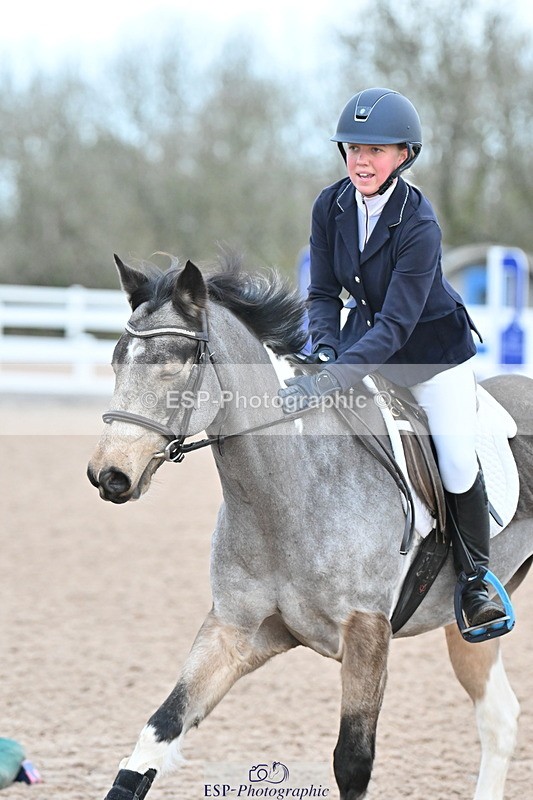 231119A-084511-04221 - Sun Cls 2 British Novice & 80cm Open