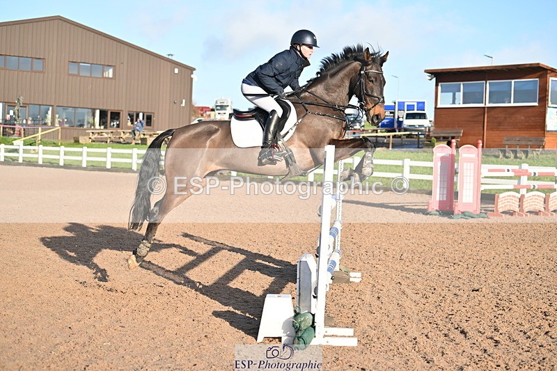 231210A-133854-02641 - Cls 20 Newcomers & 1.10m Open