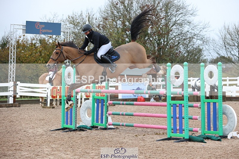 231112A-144038-04936 - Cls 21 Foxhunter & 1.20m Open