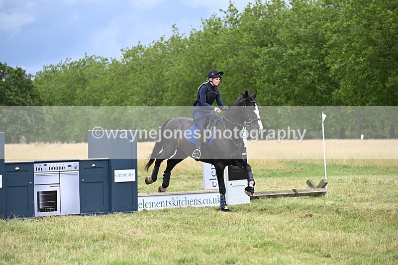 WJ6_3280 - Time at Jump 11:41 to 12:19