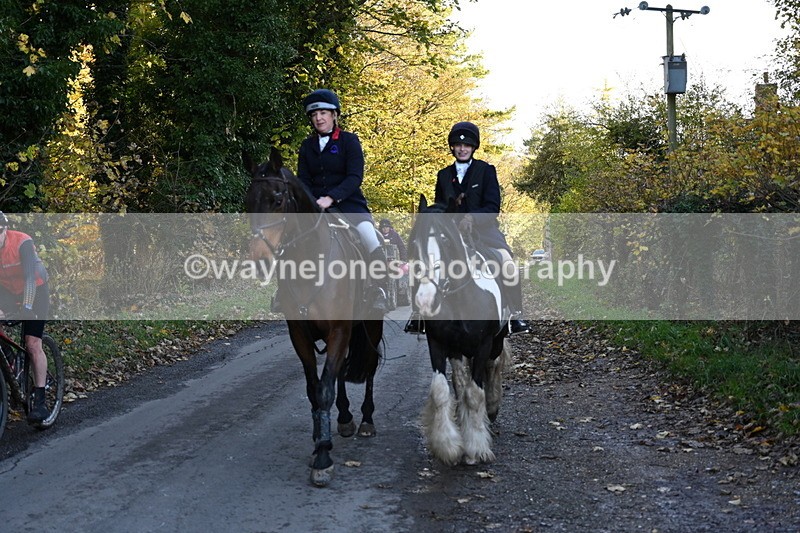 WJ6_9655 - Walk Home