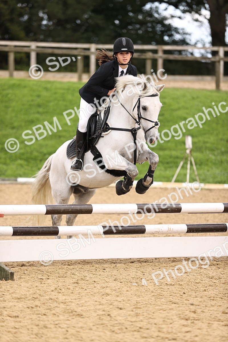 SBM_48944 - J9 - Junior Pony 70cm Championship