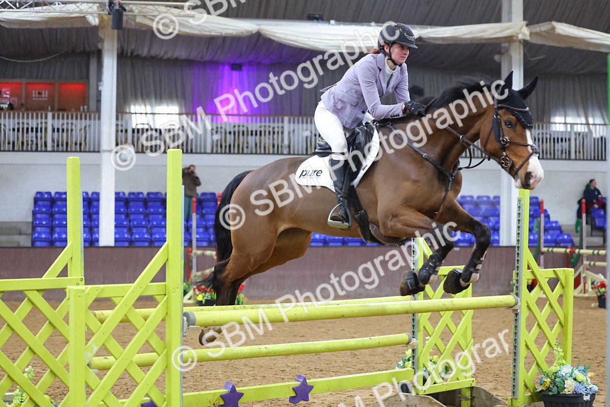 SBM_001864 - Class 15 - Senior Newcomers - First Round (1.10m)