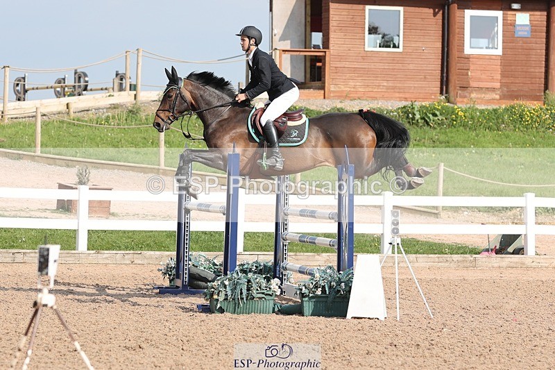 250509-170630-09130 - Cls 24 Snr Newcomers