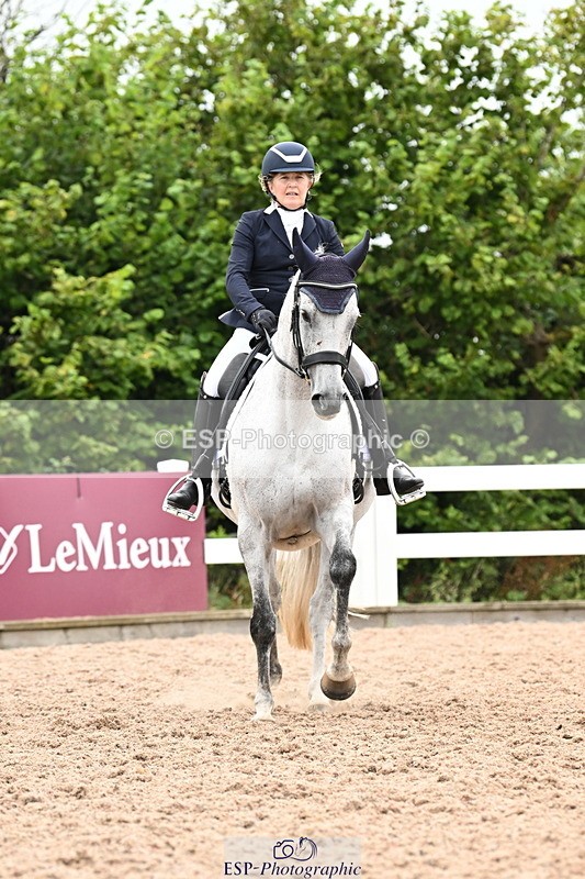 240815A-134324-01602 - 229-Jane.Phillips-Fair.duchess