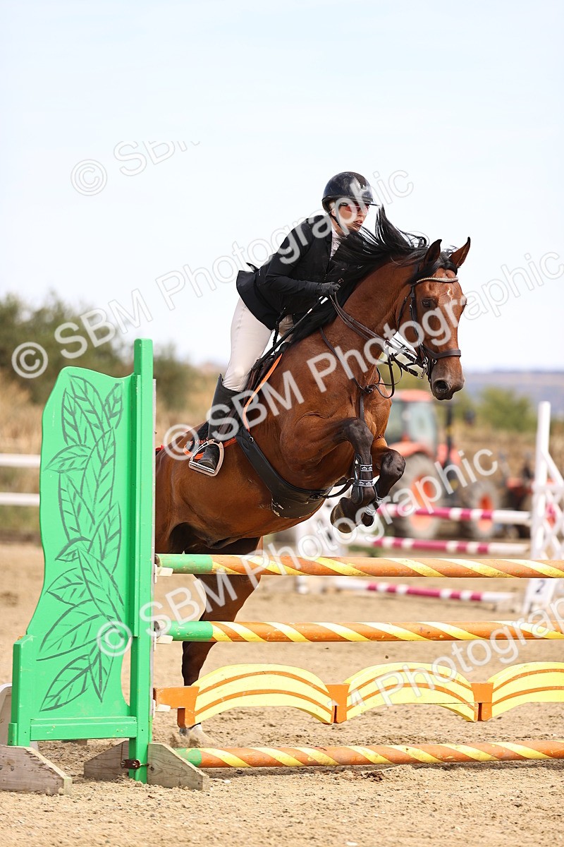 SBM_001181 - Class 4 - Senior Discovery - 1.00m Open