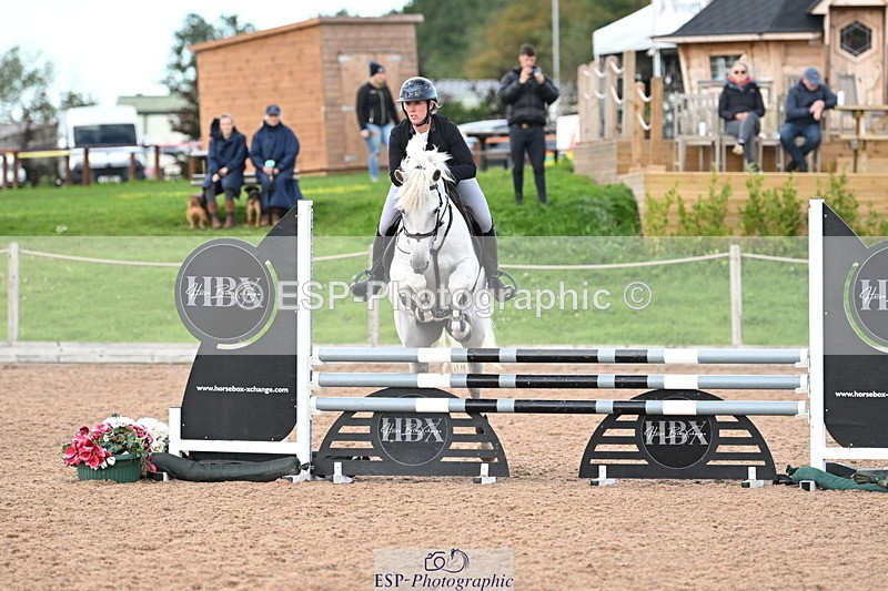 240912A-171238-02486 - Cls 7 Snr 90cm Open Speed Derby