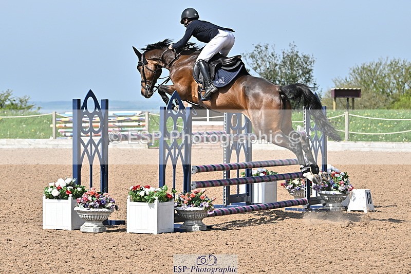 240509A-103342-00911 - Cls 8 Foxhunter